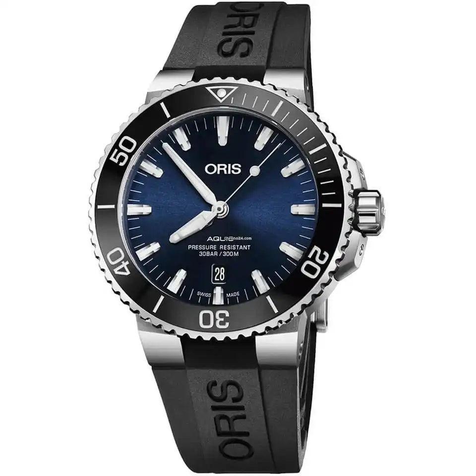 Oris Aquis Datum Zwarte Band Herenhorloge 43,5mm met zwarte wijzerplaat en rubberen band, ideaal voor duiken en dagelijks gebruik.