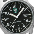 Luminox Patagonie Horloge 43mm X2.2501.M met zwarte wijzerplaat, witte cijfers en datumvenster, Swiss Made herenhorloge voor avontuurlijk gebruik.