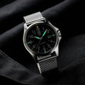 Luminox Patagonie Horloge 43mm X2.2501.M met zwart wijzerplaat en roestvrijstalen mesh band, herenhorloge voor avontuurlijk gebruik.