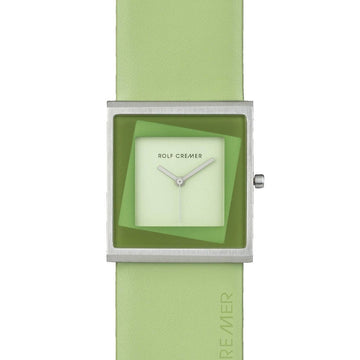 Rolf Cremer dameshorloge Yess 507204 met vierkante 34mm kast en groene leren band. Elegant ontwerp voor moderne dames.
