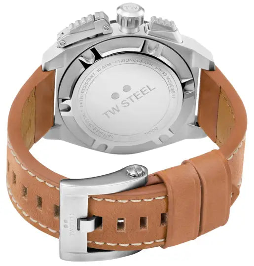 TW Steel TW1010 Canteen Chronograaf herenhorloge 46mm met beige wijzerplaat, bruine leren band en zilverkleurige kast. Stijlvol accessoire voor mannen.