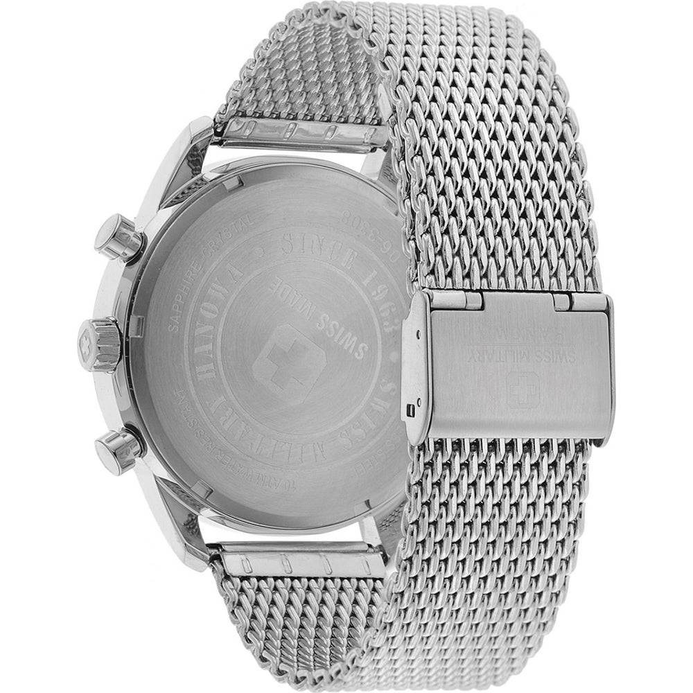 Achterkant van Swiss Military Hanowa 06-3332.04.003 Chrono Classic II Horloge 45mm met roestvrijstalen mesh band en sluiting, Swiss Made gravure zichtbaar.